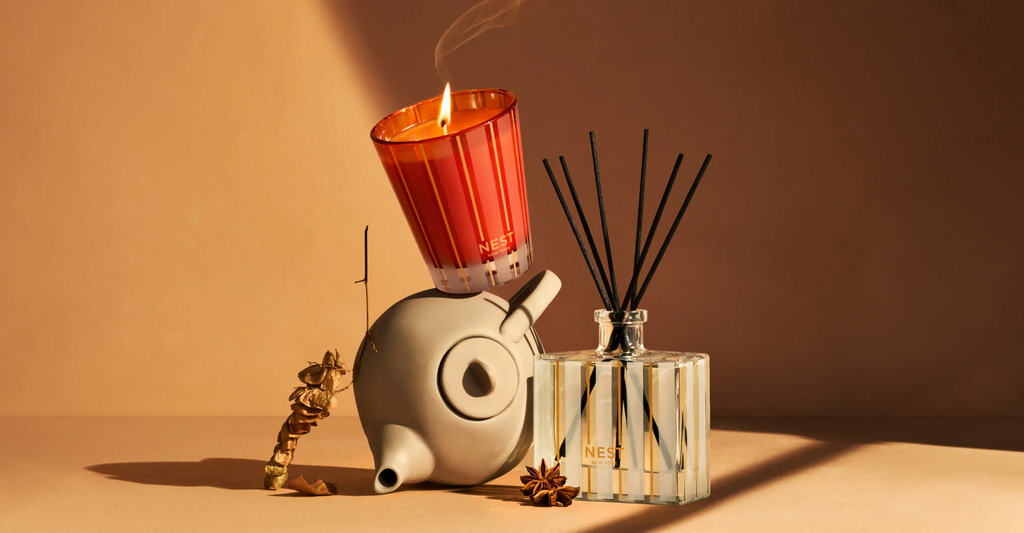 Experience the warm, inviting scents of autumn with Nest New York's Pumpkin Chai Candles and Diffusers. Crafted with a blend of wild pumpkin, spicy masala chai, cardamom, ginger, and cinnamon, these candles and diffusers will create a cozy and inviting ambiance in your home. Perfect for the fall season.