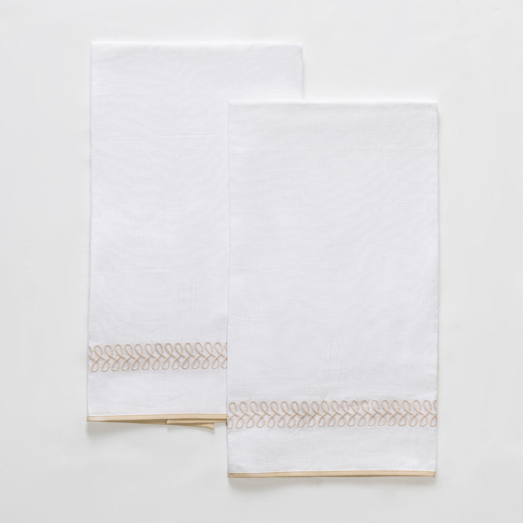 Matouk Schumacher Astor Braid Guest Towels in Dune Beige