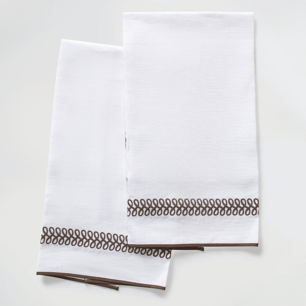 Matouk Schumacher Astor Braid Guest Towels in Mocha Brown