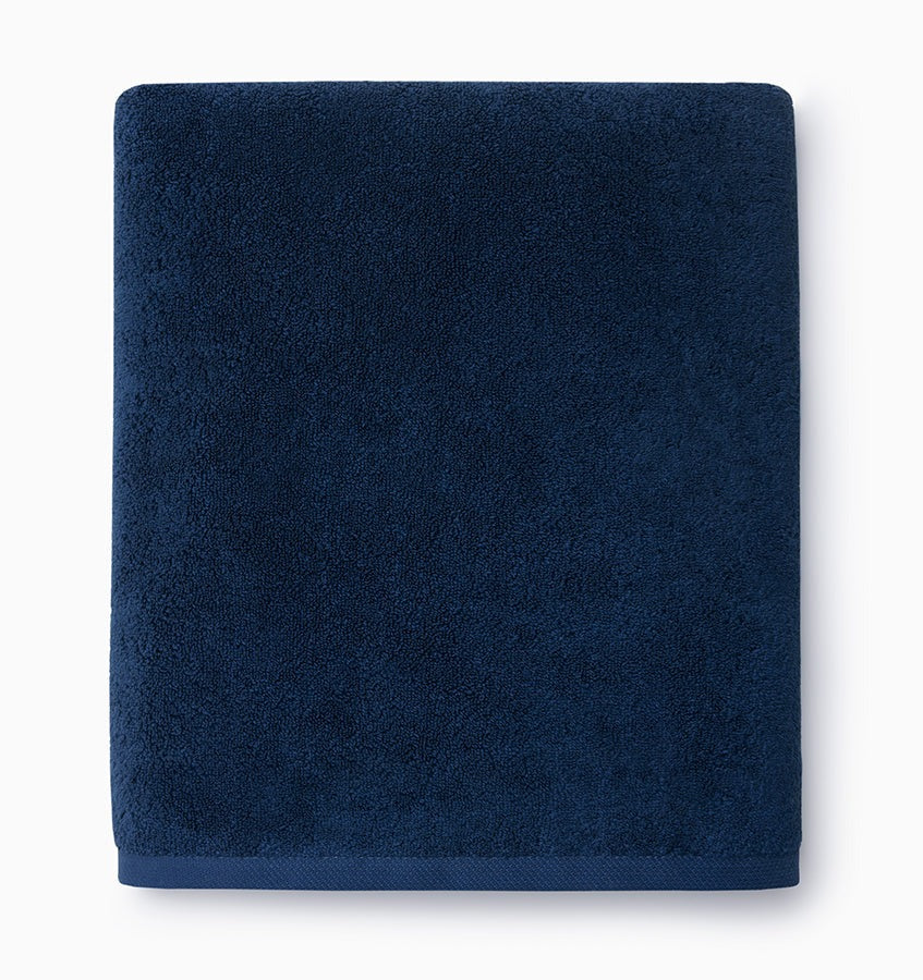 Cielo Bath Towels + Tub Mat