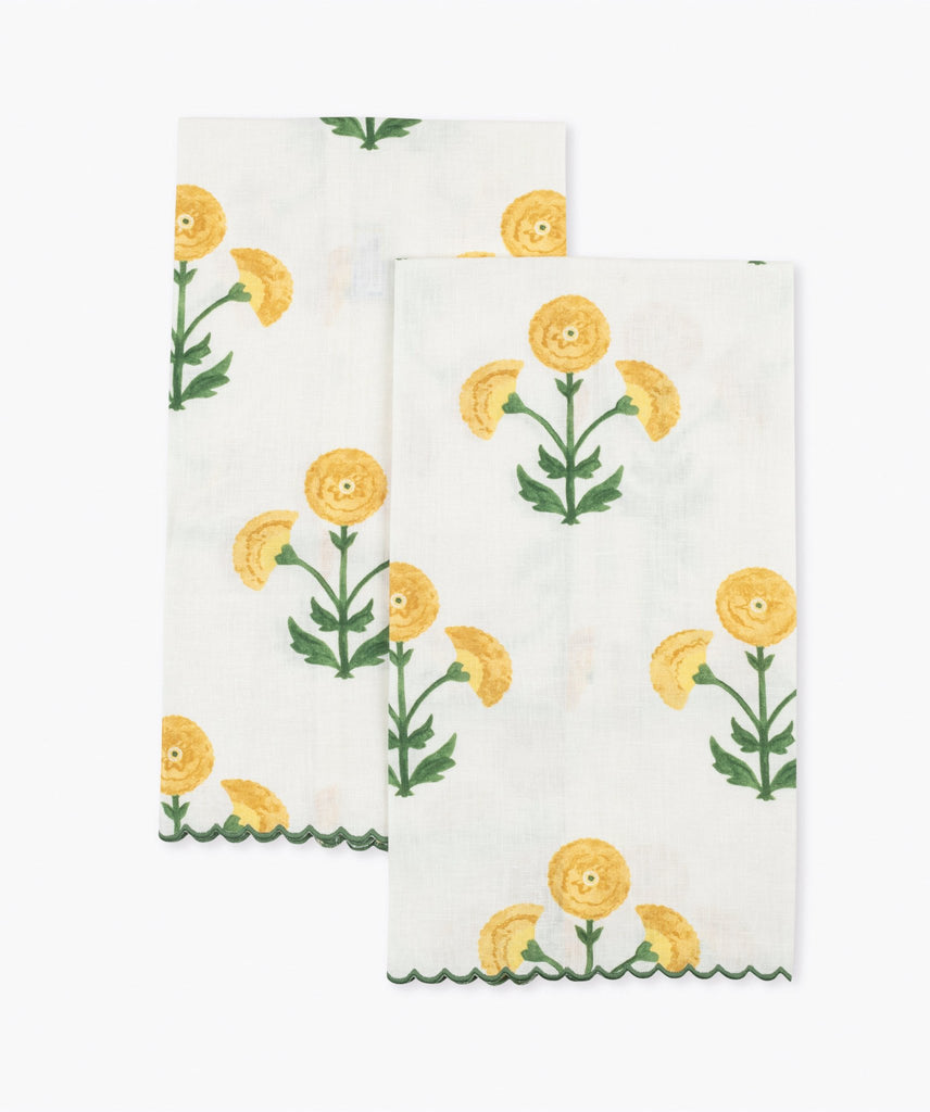 Matouk Schumacher Gisele Linen Guest Towels in Marigold yellow floral block print and green embroidery petite scallop