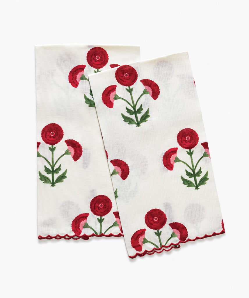 Matouk Schumacher Gisele Linen Guest Towels in Scarlet Red floral block print and red embroidery petite scallop