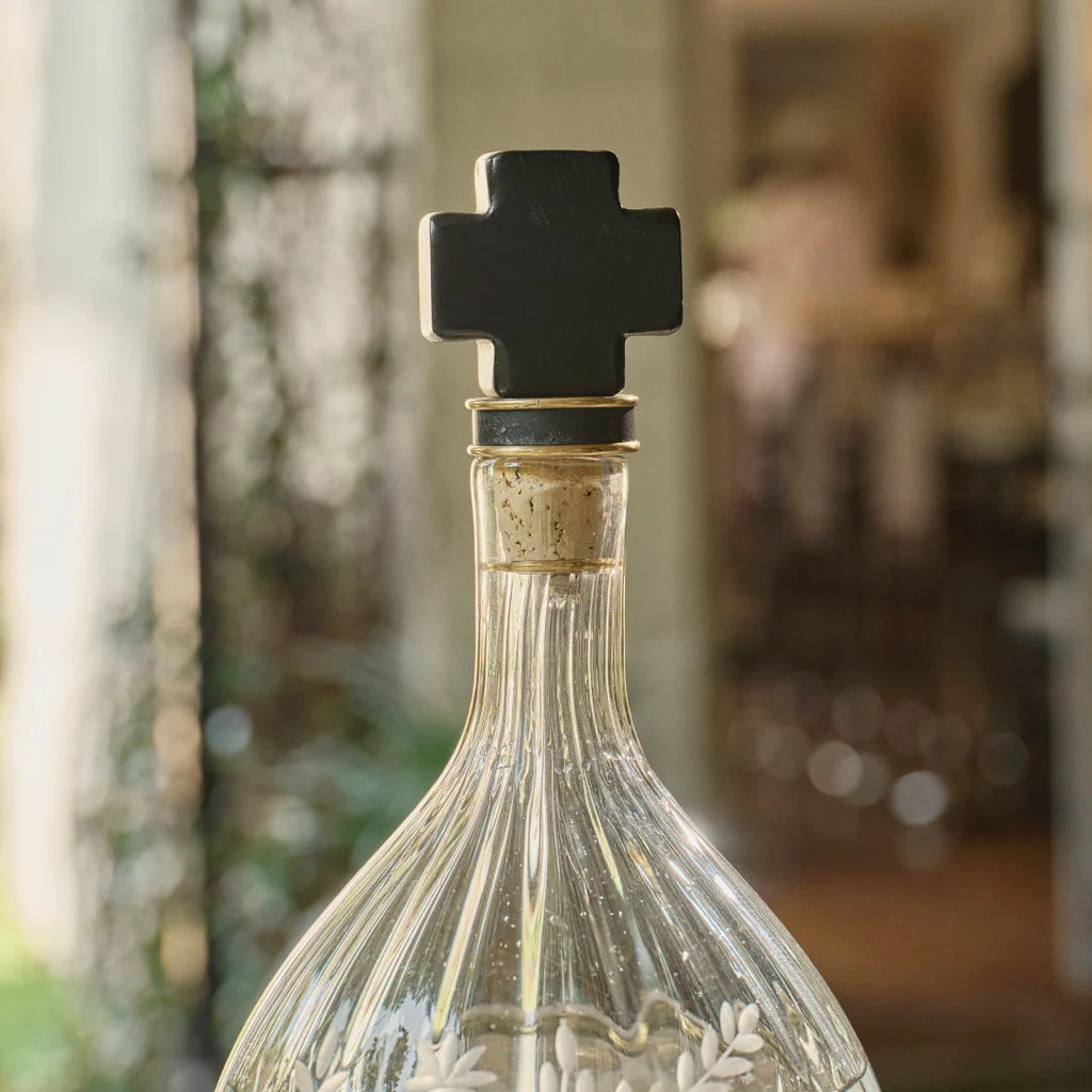 Jan Barboglio Cruz Decanter – The Picket Fence