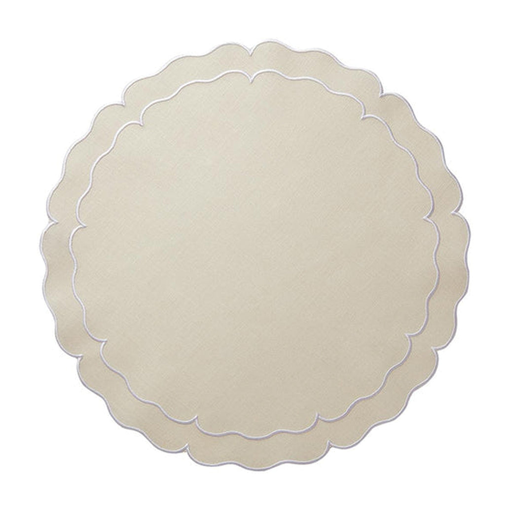Skyros Designs Scalloped Round Placemat - Ivory