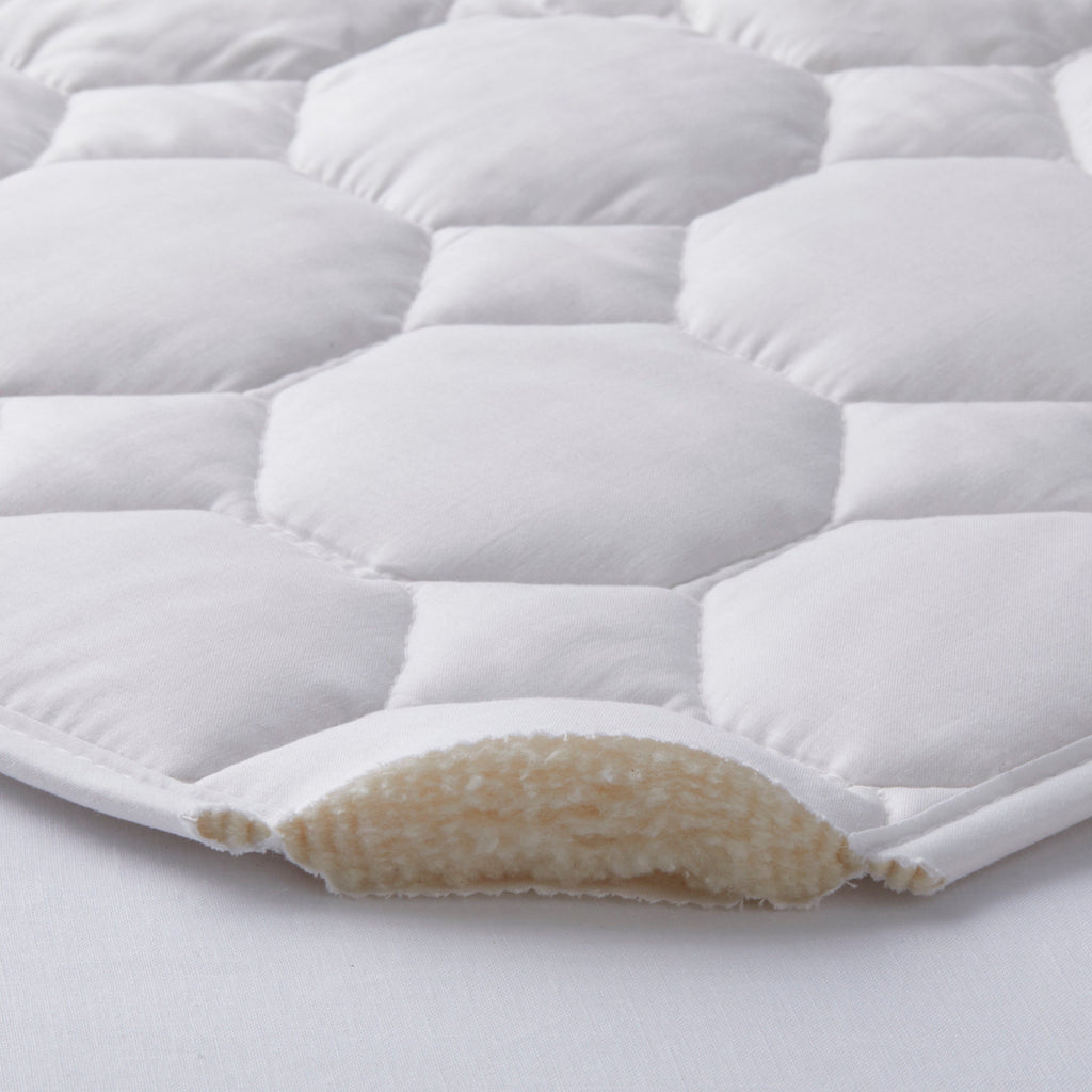 Scandia Sonatina 100% cotton fill mattress pad machine washable